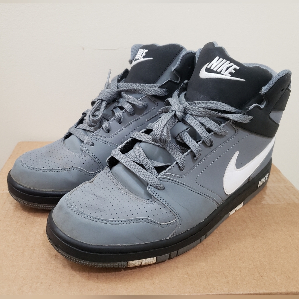 Nike Prestige 4 High. Men's size 11.5. Grey/ Black/ White.